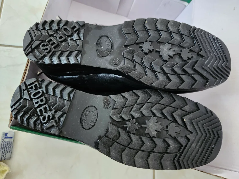 Black Winter Boots image indicator(6)