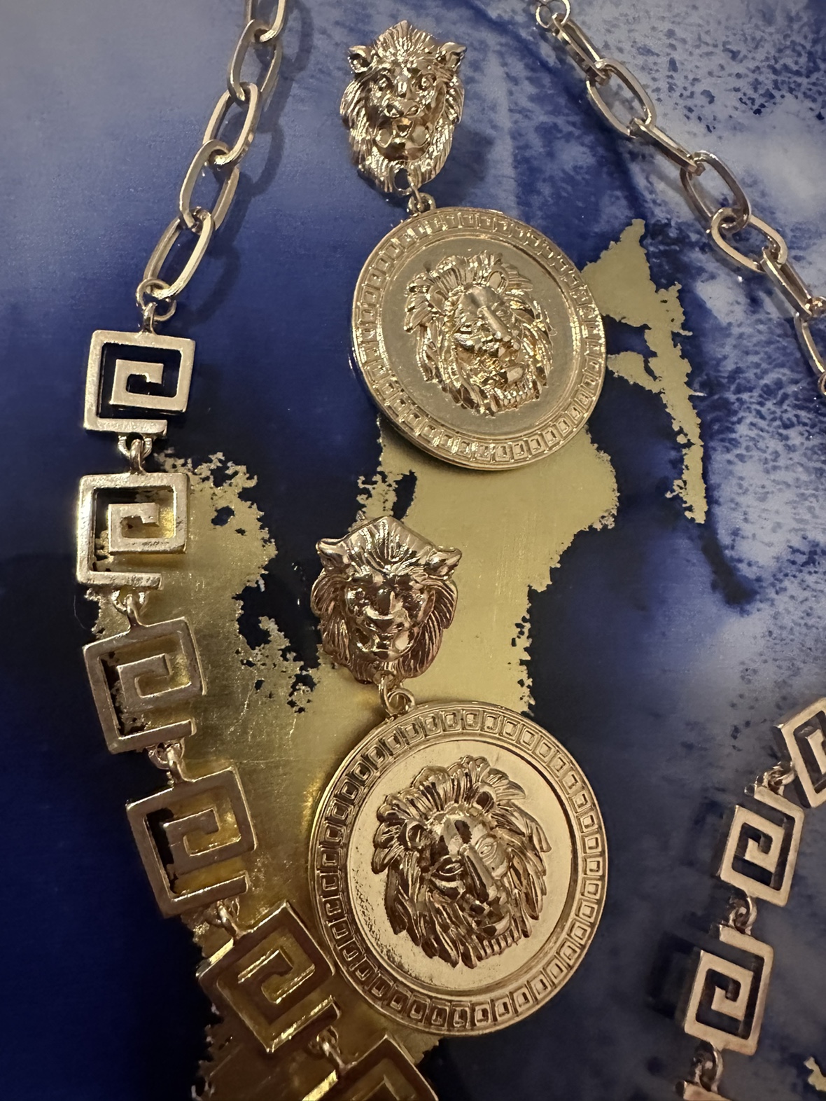 Gold Lion Head Necklace and Earrings - photo 2