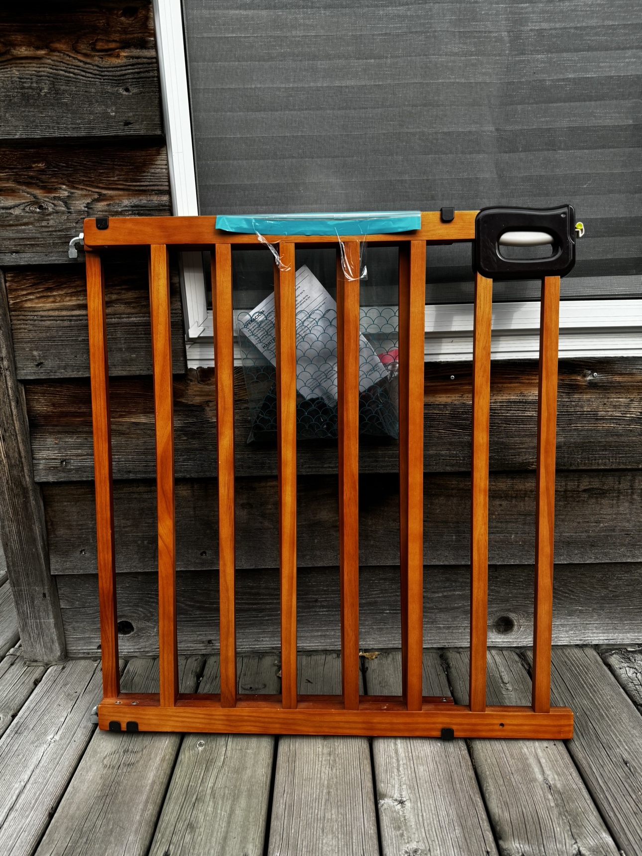 Baby gate