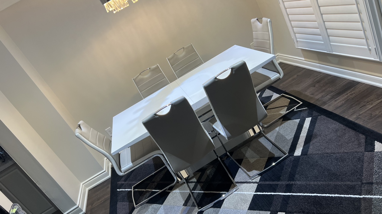 White Dining Table with 4 Chairs - photo 5