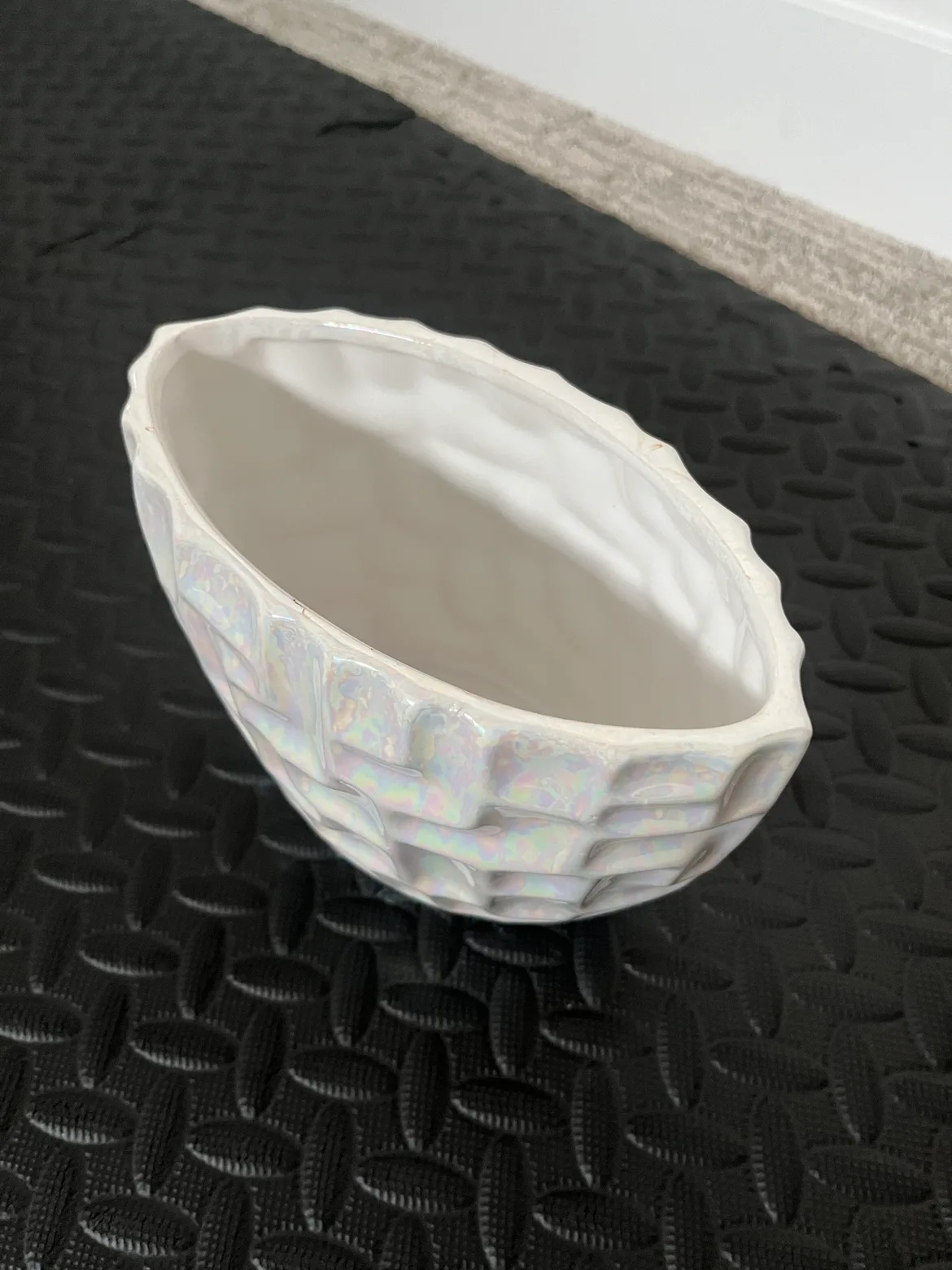 White Ceramic Planter / Vase image indicator(2)