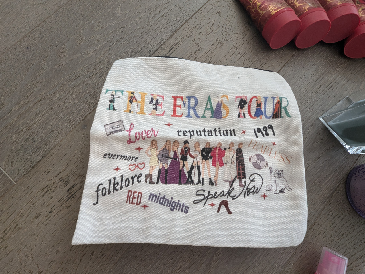 Taylor Swift Themed Items - photo 5