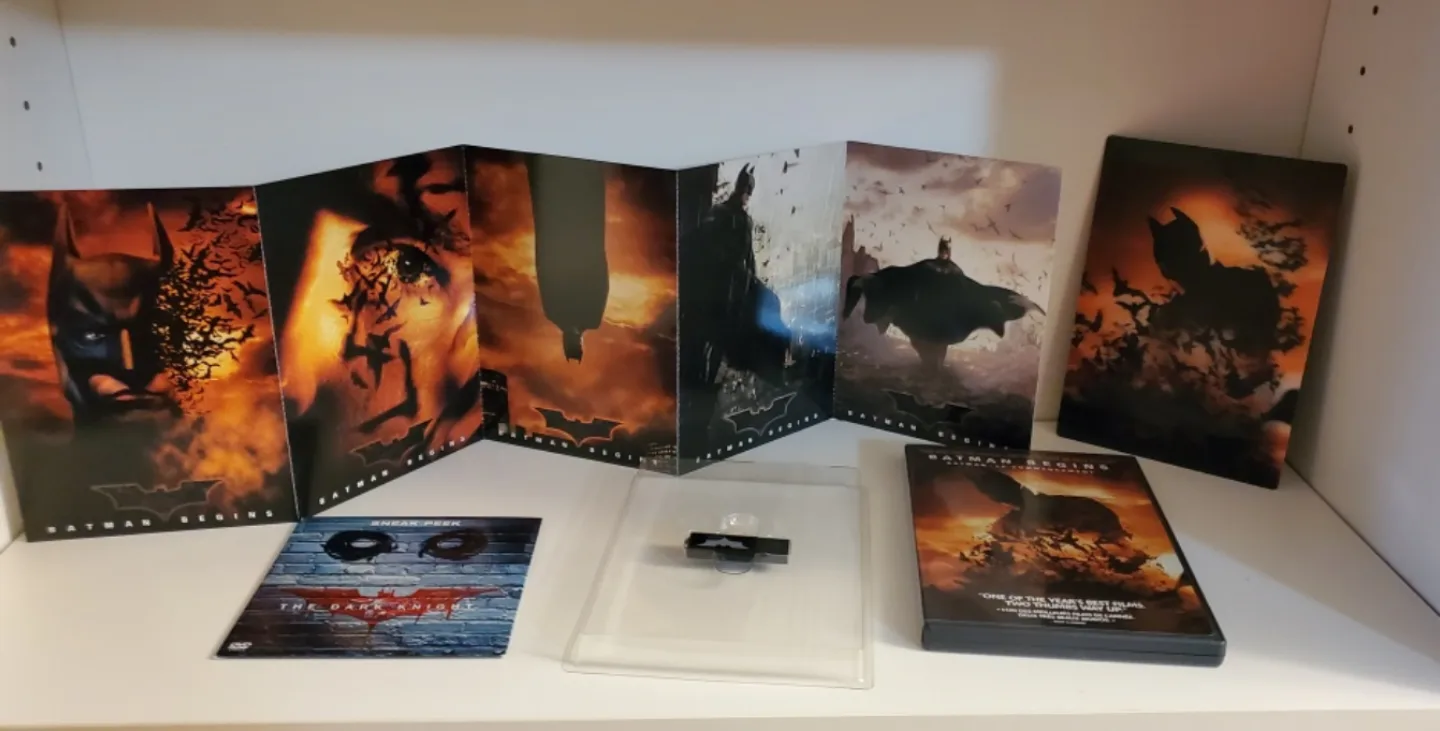 Batman Begins Limited Edition Giftset image indicator(3)