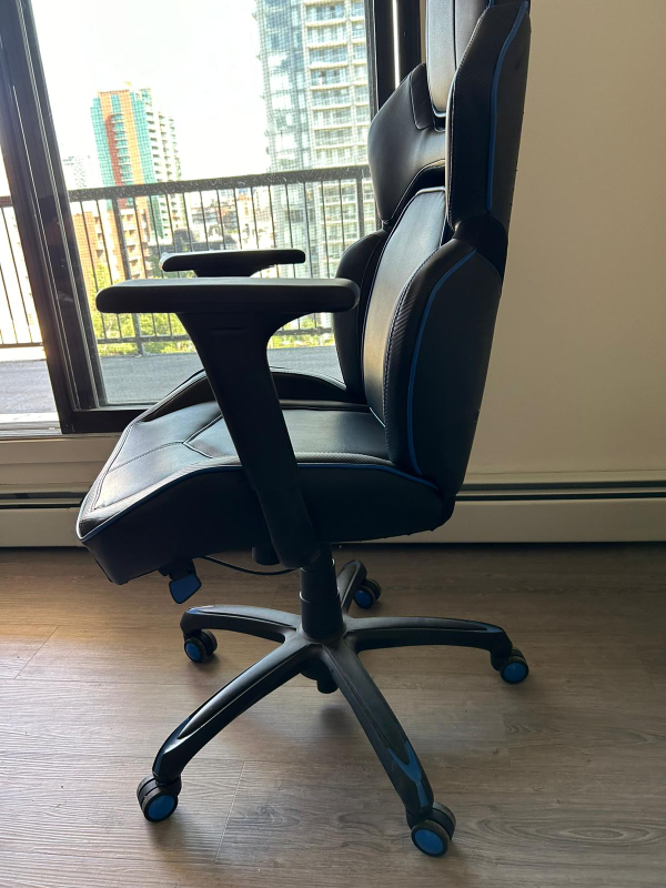 Gaming Chair - photo 2