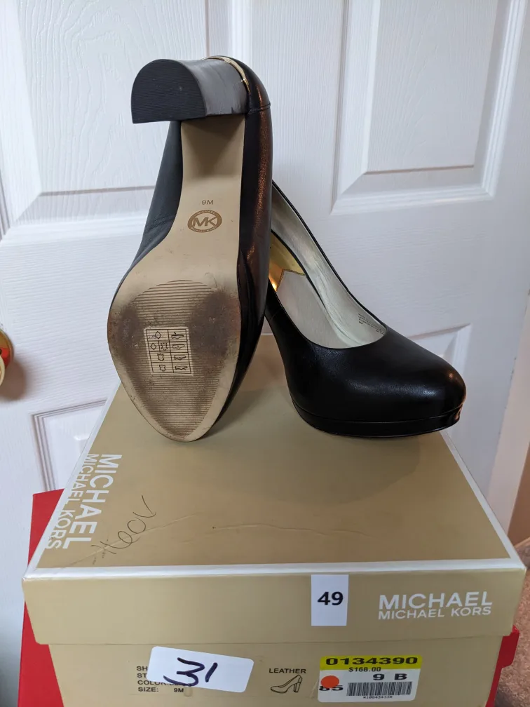 Michael Kors Black Platform Heels image indicator(3)
