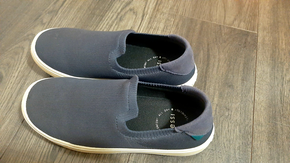 VESSI Boardwalk Slip on shoes women size 6 - photo 2