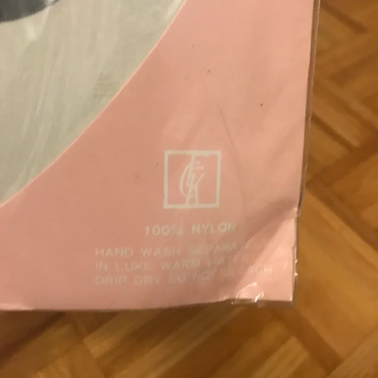 Trade: White stockings - Adult - One size - BNIB image indicator(3)