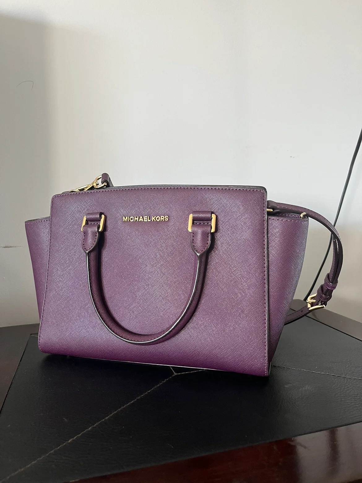 Michael Kors Purple Bag thumbnail