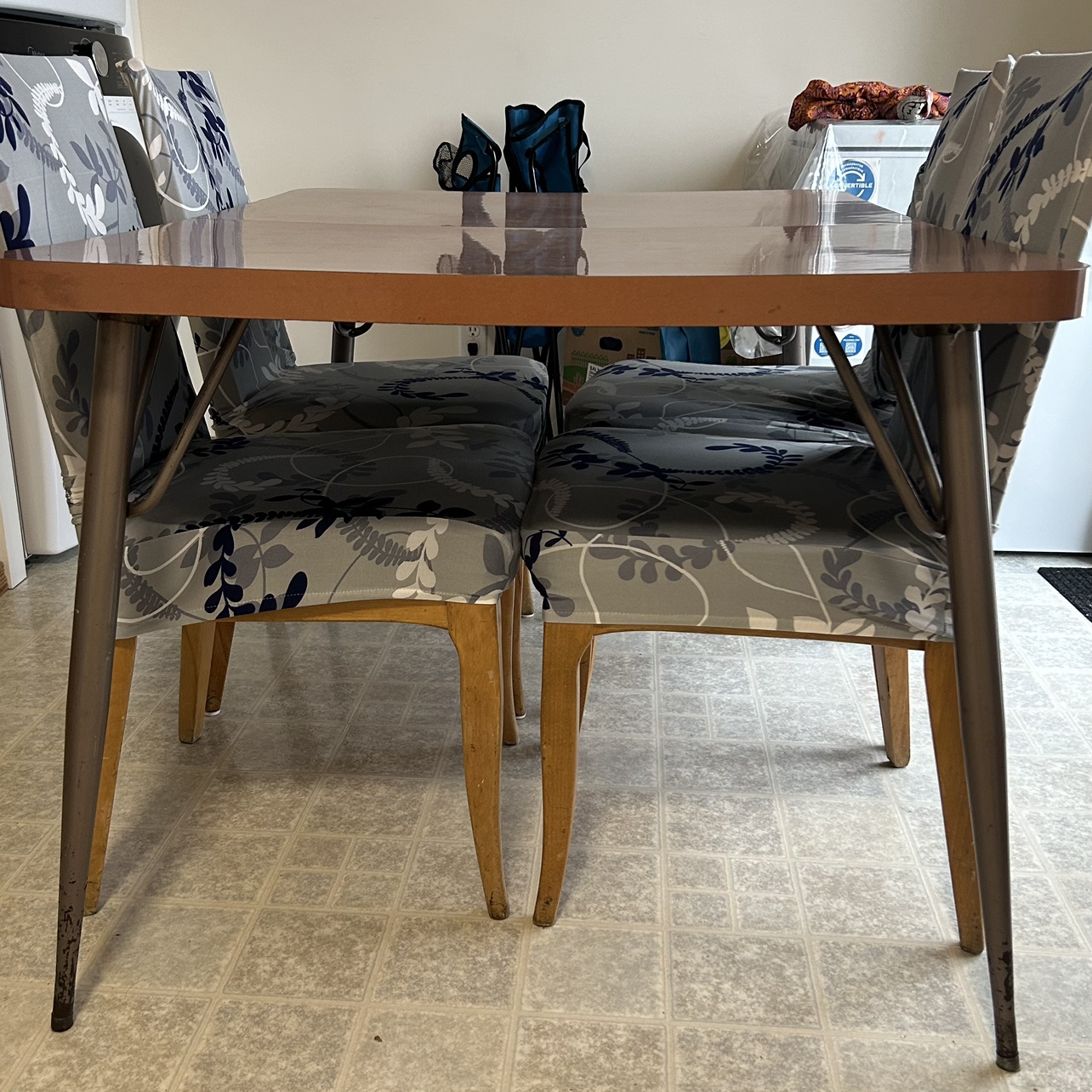 Dining Table and Chairs Set - photo 2