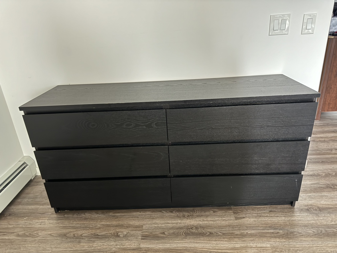 Black 6-Drawer Dresser