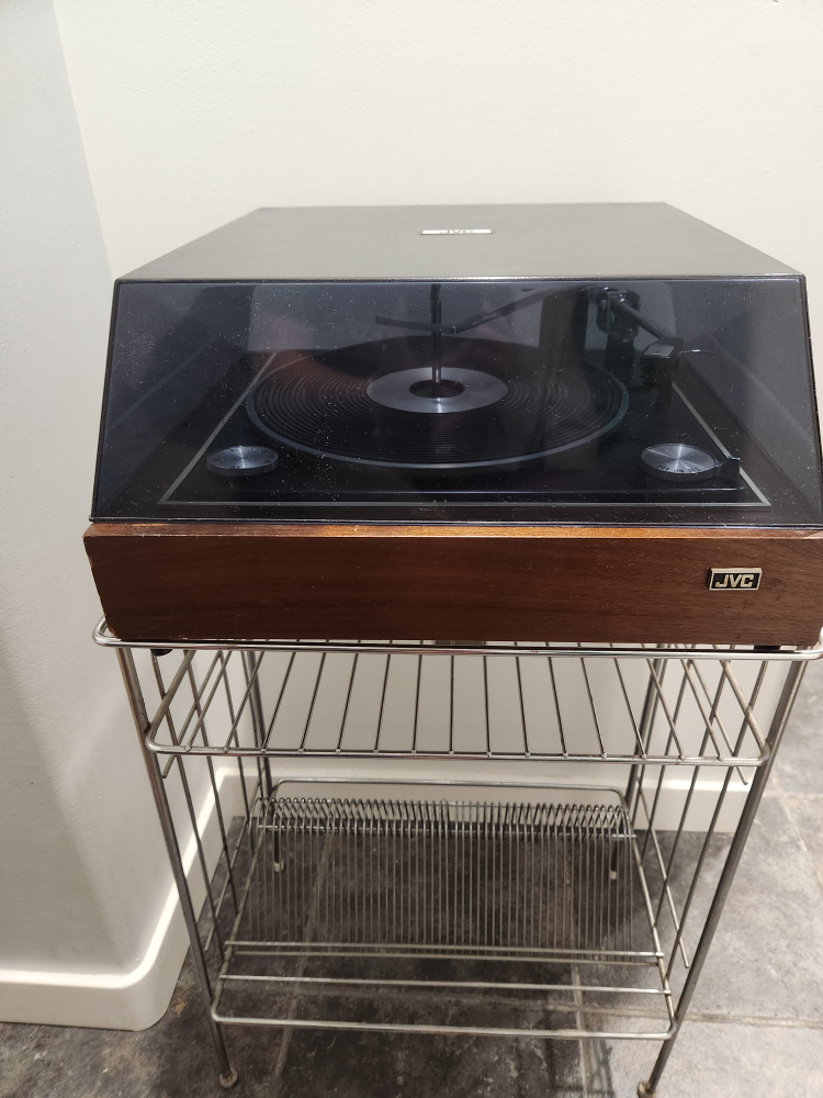 JVC SRC-7000 Stereo Record Player 🧡