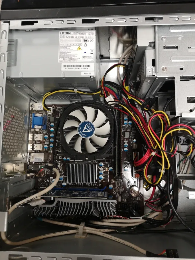 Acer Aspire Desktop Computer set pc image indicator(4)