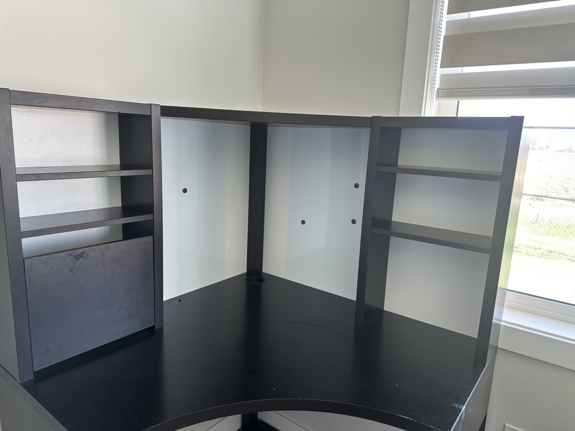 Corner Desk with Built-in Shelving - photo 2
