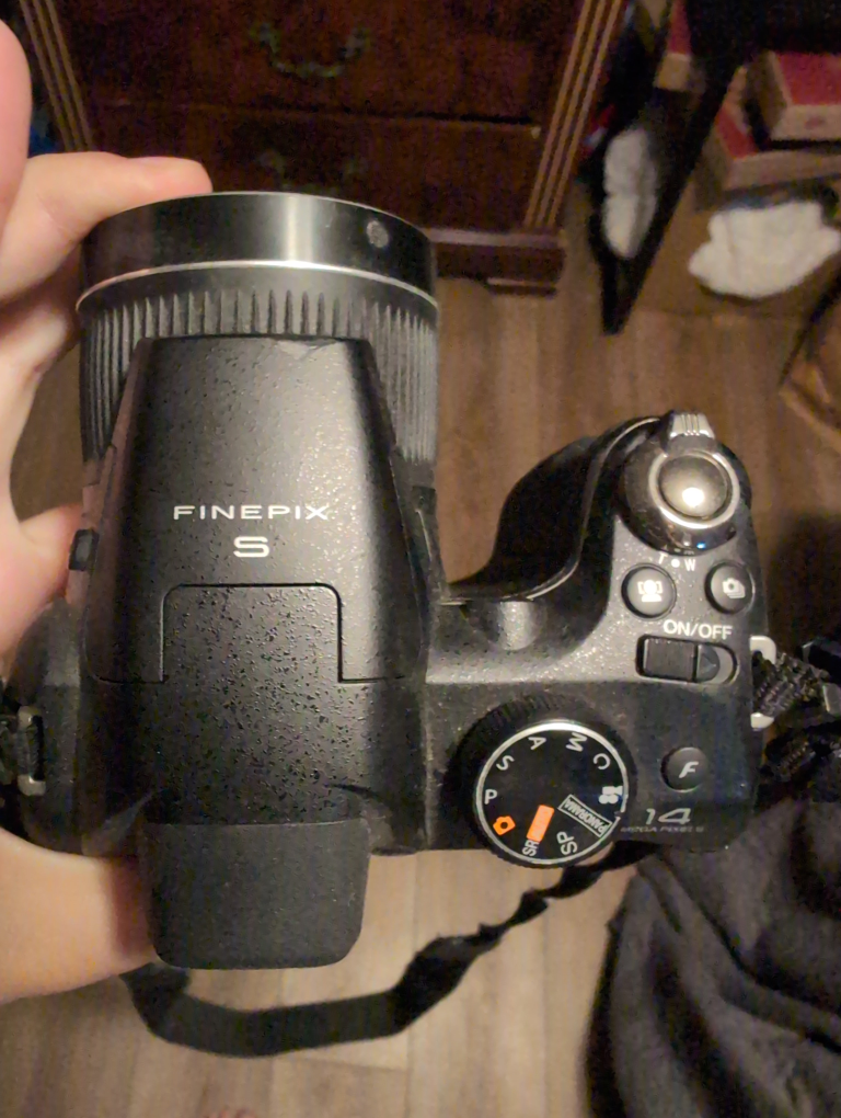 Fujifilm Finepix S Camera - photo 3