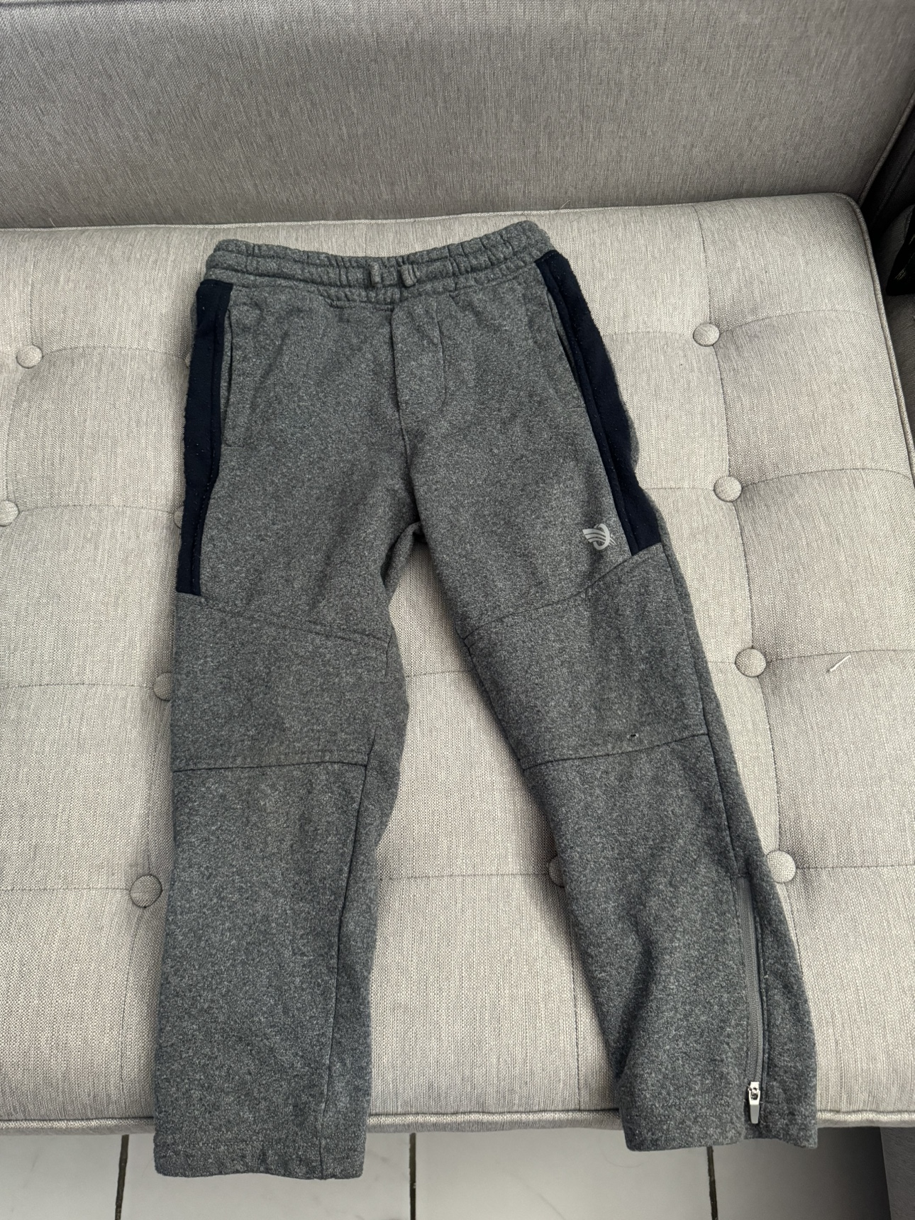 Boys Size 6 Pants Bundle (Take all for only 25$) size 5-6 - photo 2