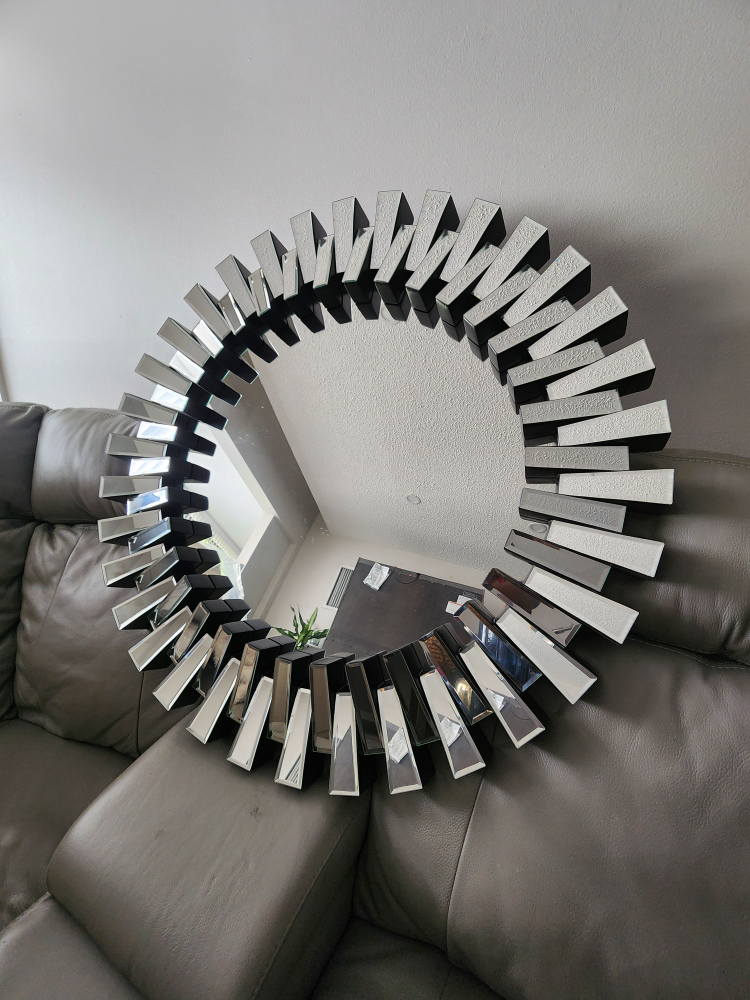 Round Mirror - photo 3