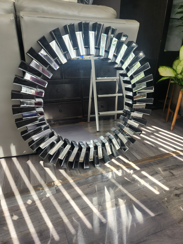 Round Mirror - photo 4