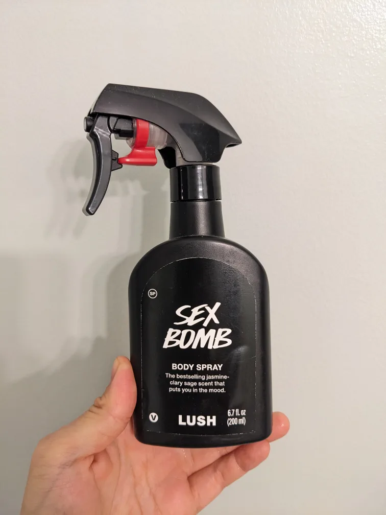 LUSH sex bomb body spray thumbnail