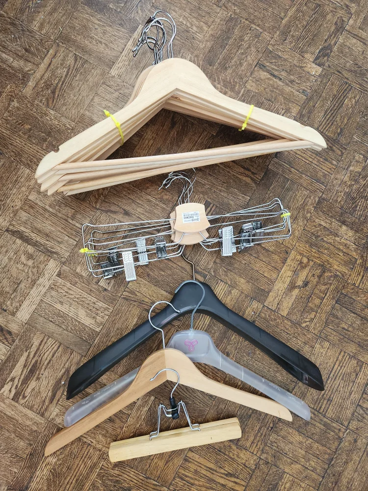 Wooden hangers ×10 & IKEA skirt hangers ×5 thumbnail
