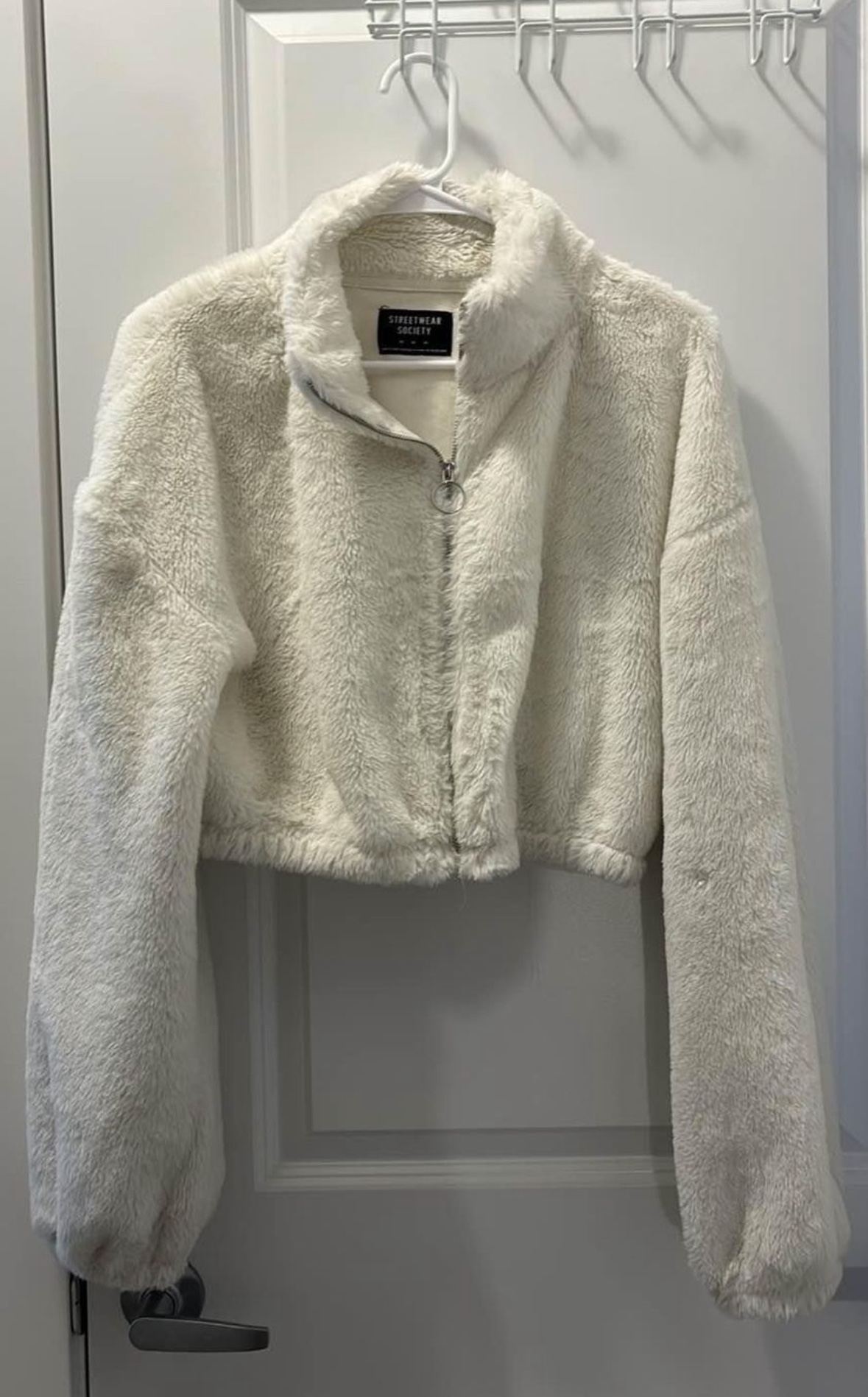 Urban planet white fleece short hoodie