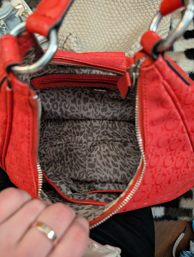 Guess Purse - ABSOLUTELY STUNNING 😍 - photo 3