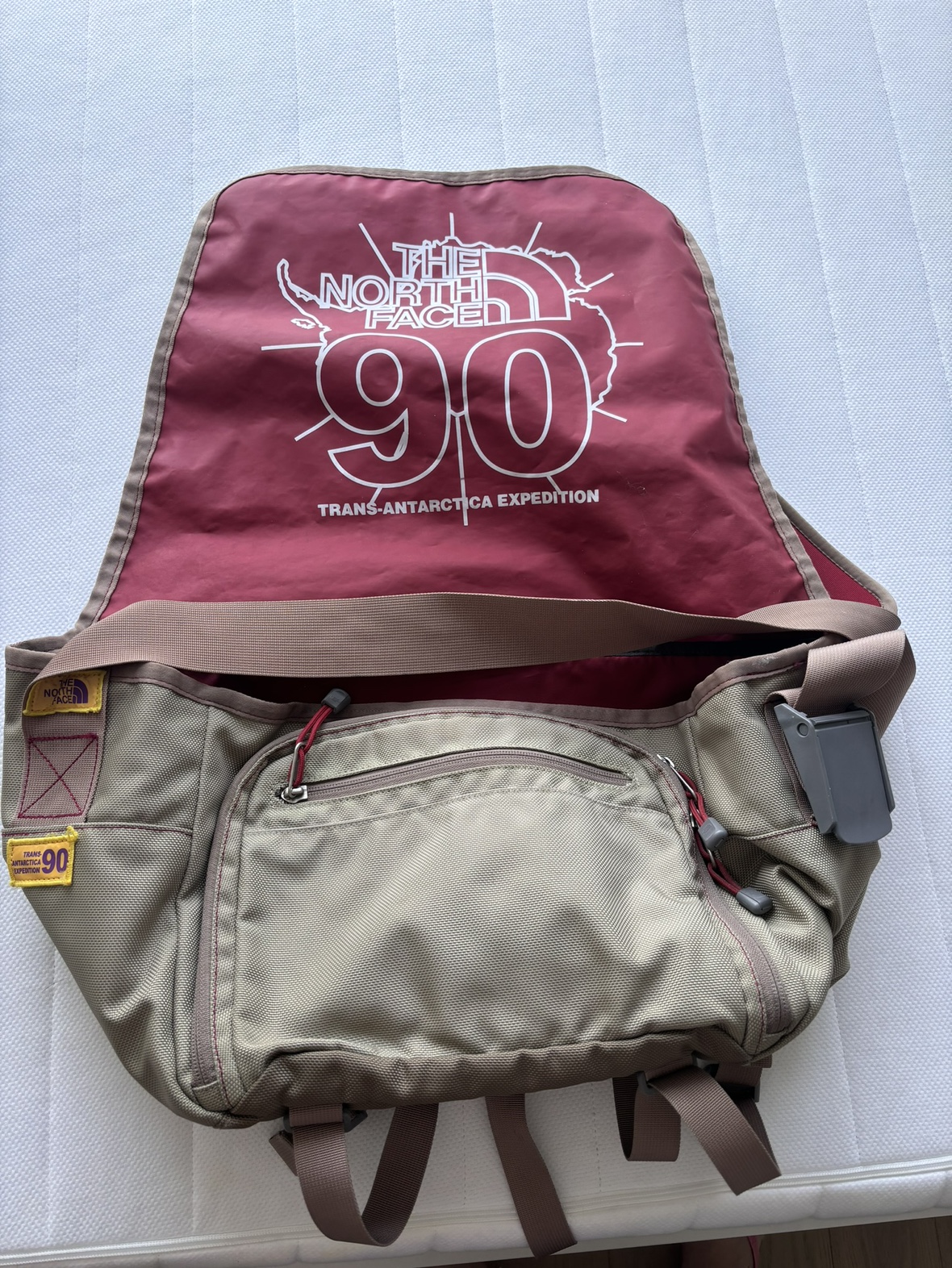 The North Face 90 Trans-Antarctica Expedition Messenger Bag