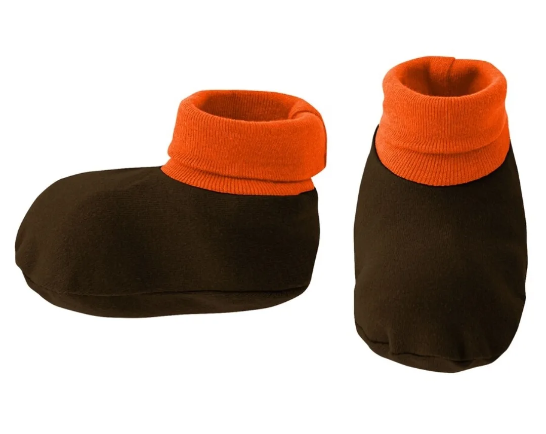 Cleveland Browns Baby Bib & Booties Set (Kit Cat Club rescue) image indicator(3)