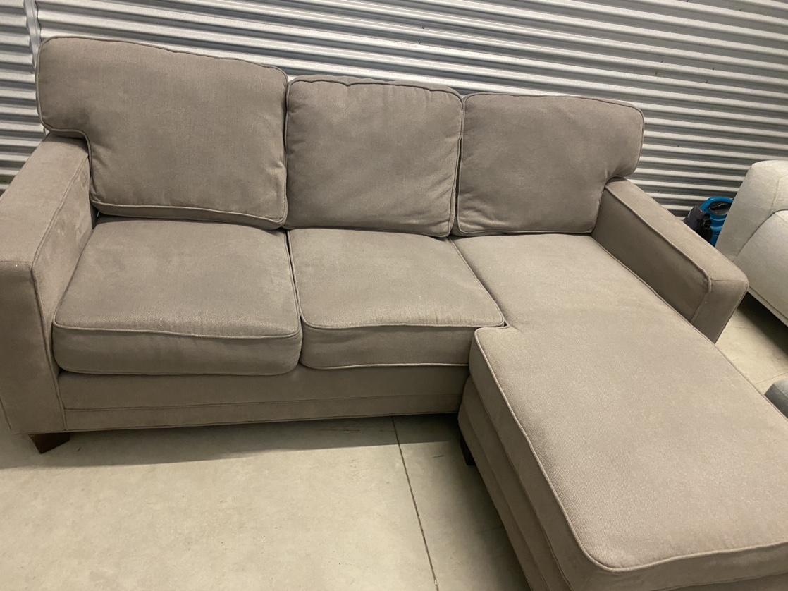 (Free Delivery) Costco Reversible Sectional Sofa Couch