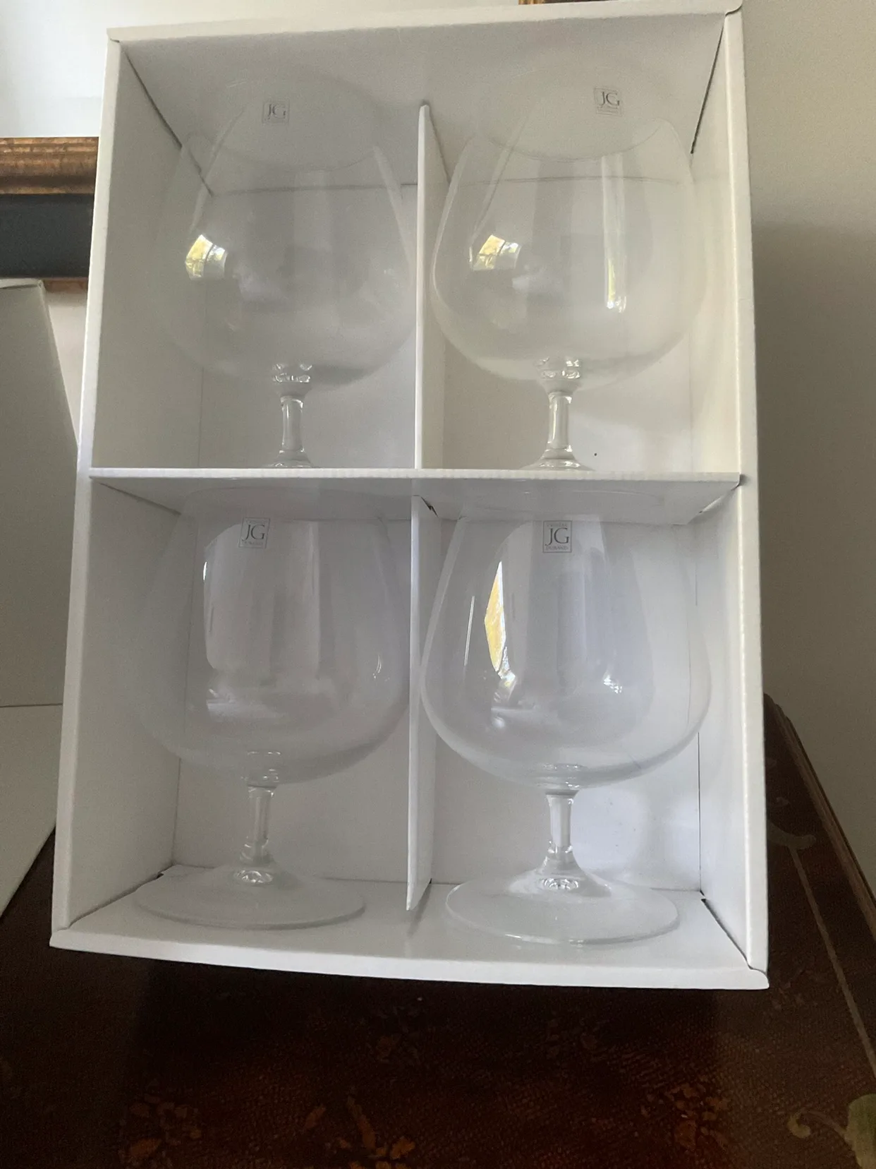 Set of 4 Chardonnary Cognac Glasses image indicator(2)