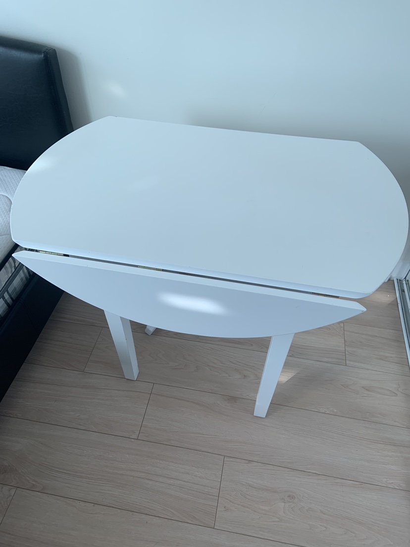 White Fold Down Table & 2 Chairs - photo 4