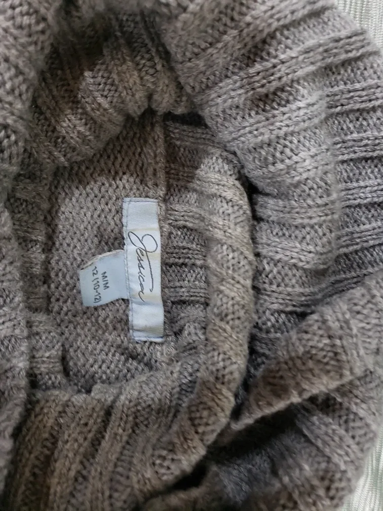 Grey Knit Sweater image indicator(6)