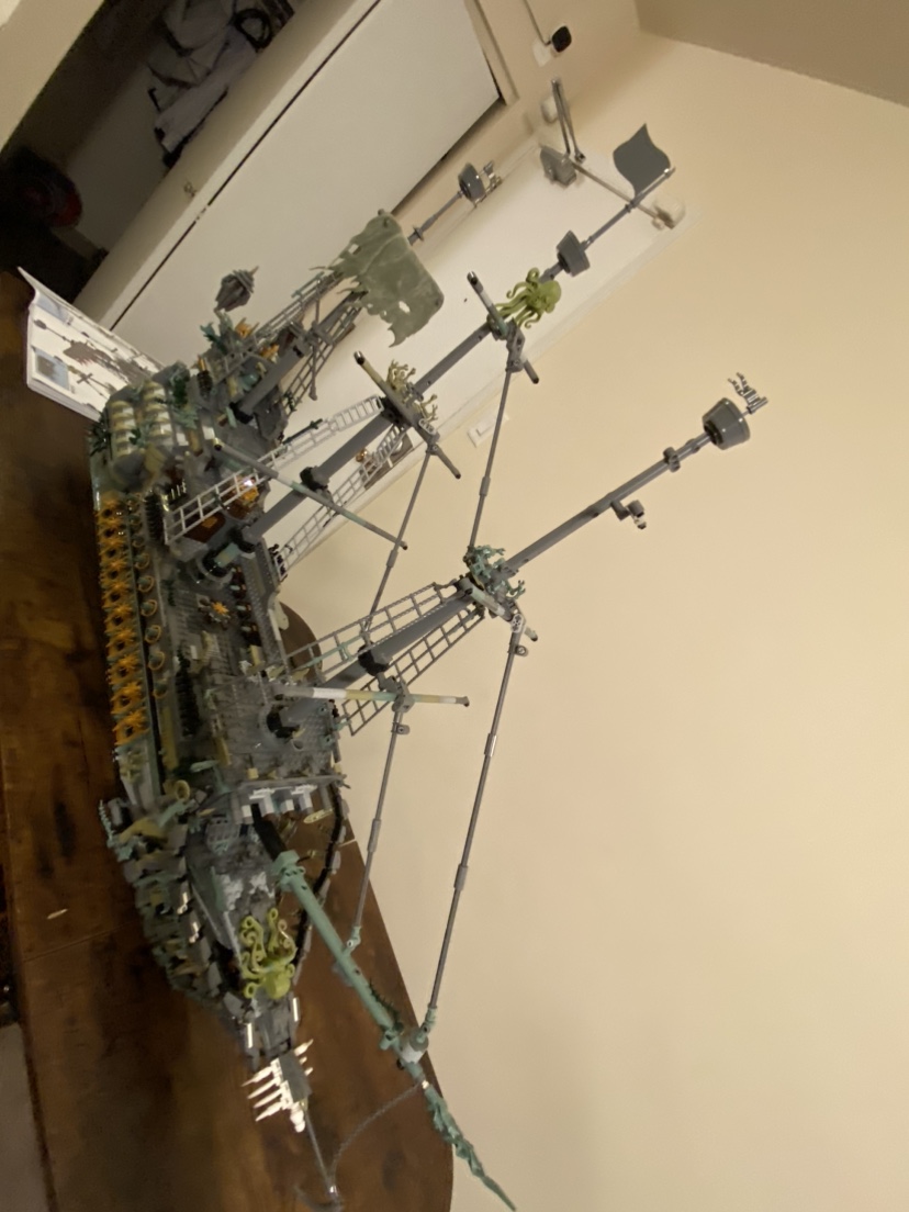 The Flying Dutchman - brick build - photo 3