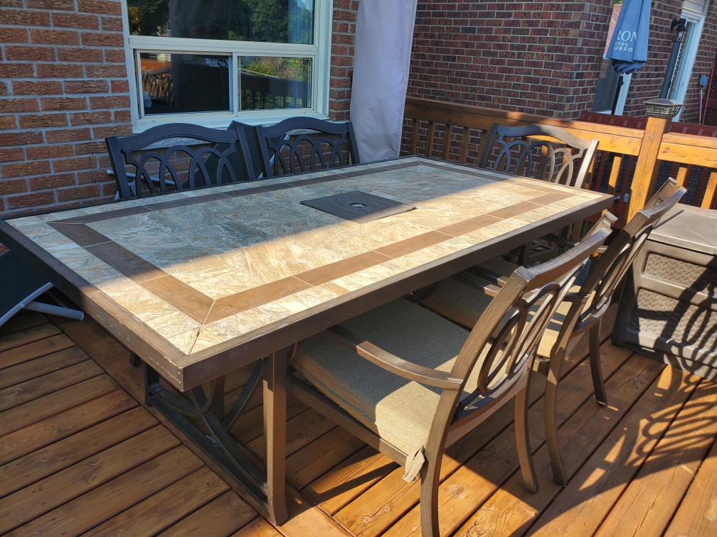 Large Ceramic Table & Chairs!!