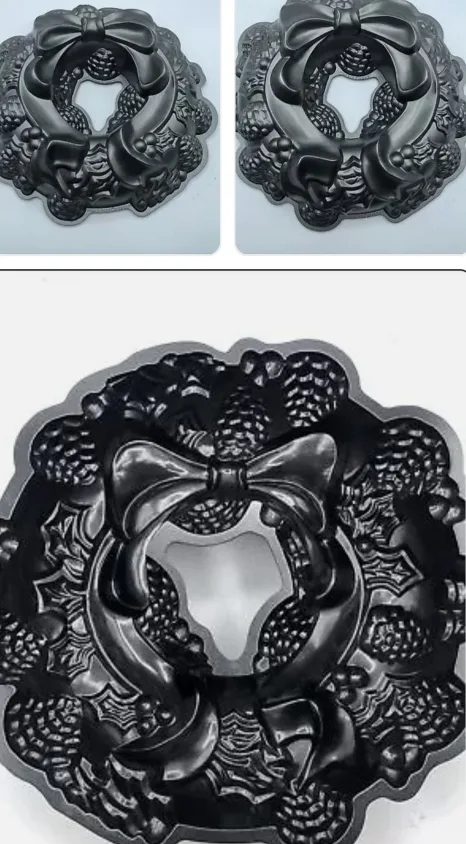 Williams-Sonoma Wreath Bundt Cake Pan image indicator(6)