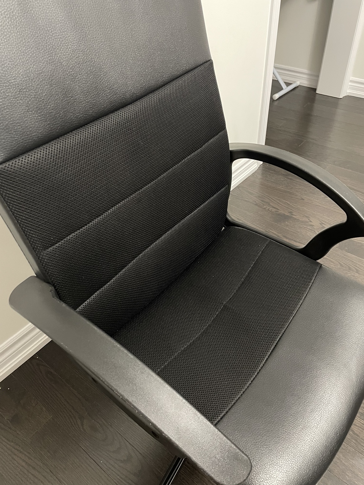 Black Office Chair
