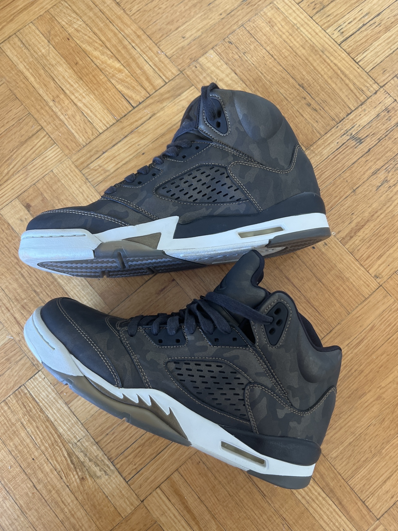 Air Jordan 5 Retro "Heiress Camo" - photo 2