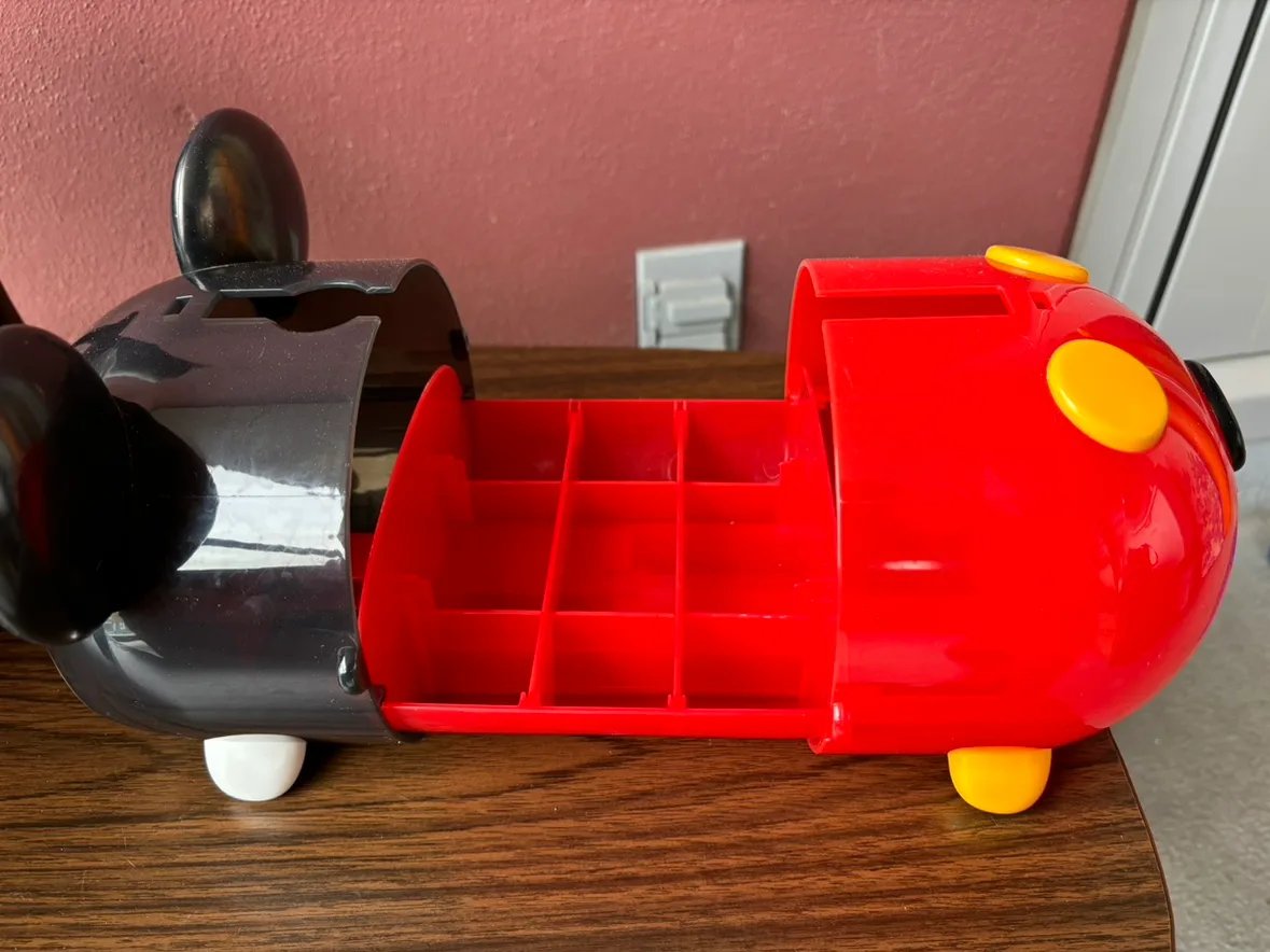 Mickey Mouse Coin Bank image indicator(4)