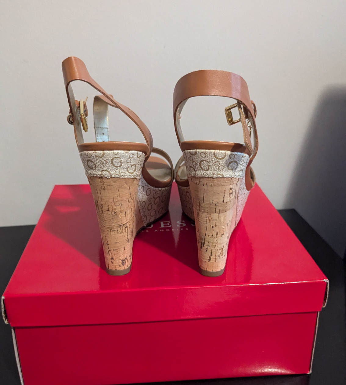 GUESS New Wedged Sandals - Size 9 - photo 4