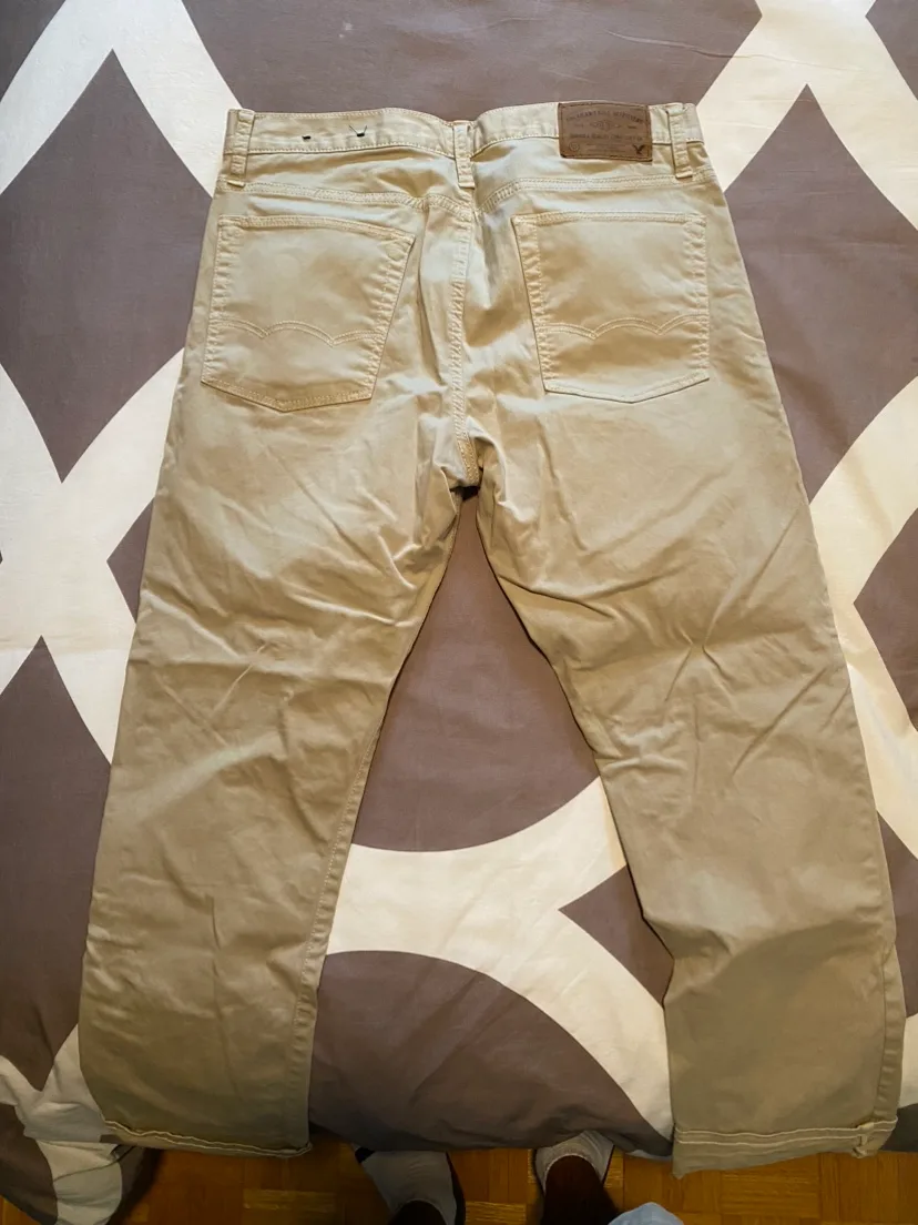 American Eagle Outfitters Khaki Jeans image indicator(2)