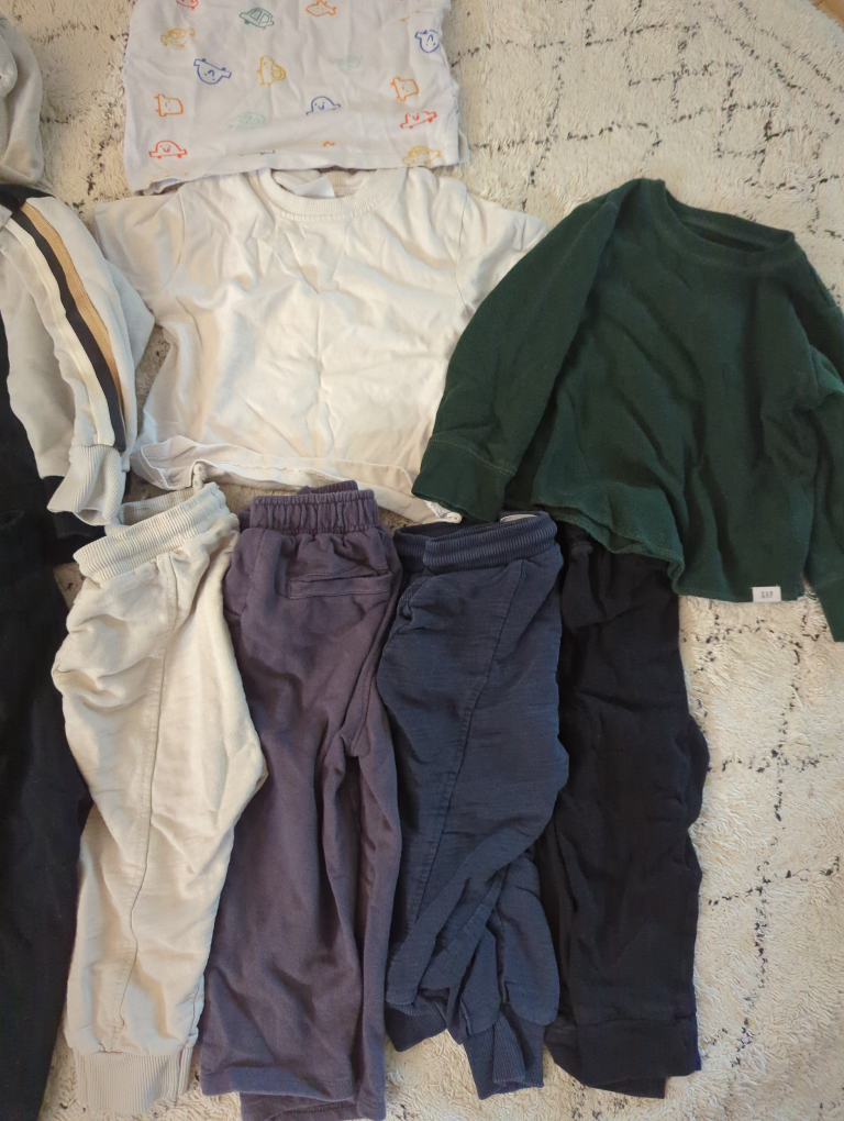 Boys 12-18, 18-24 Months Clothing Bundle - photo 2