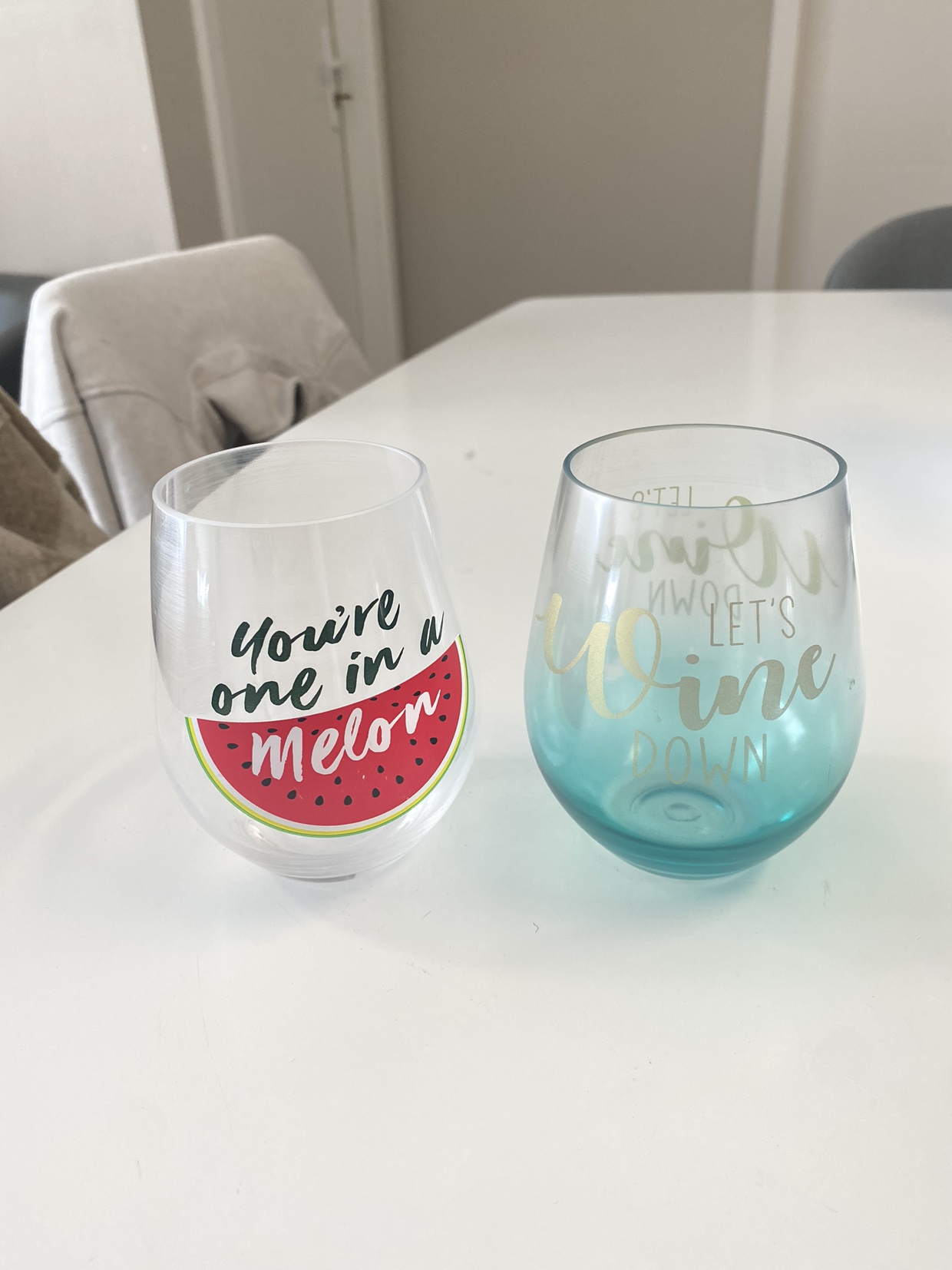 Set of 2 Cute Glasses