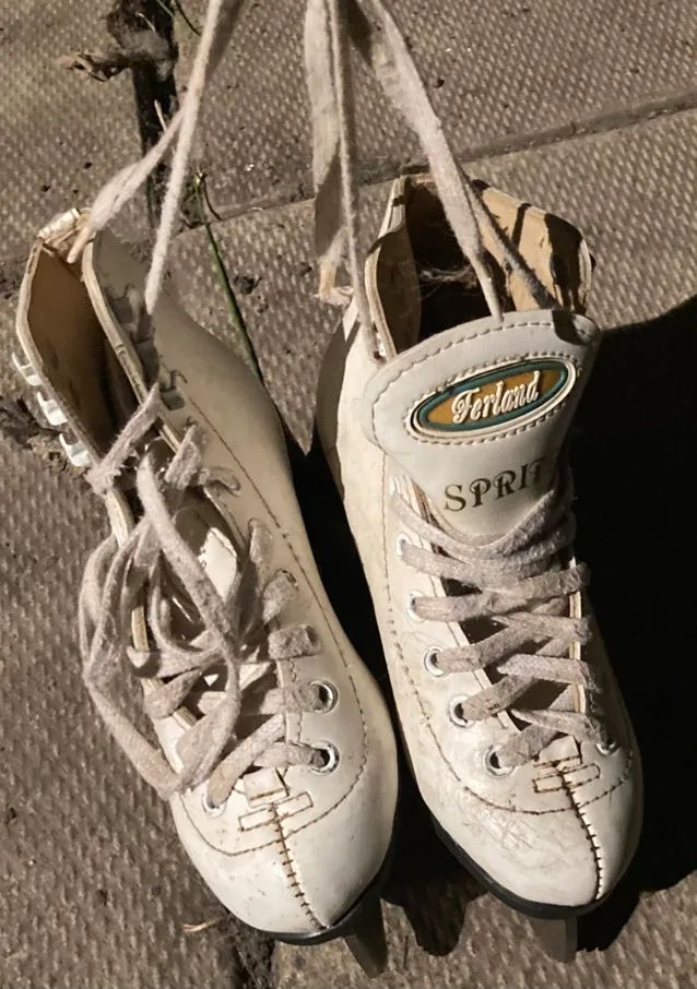 Free toddler  girls ice skates size 11