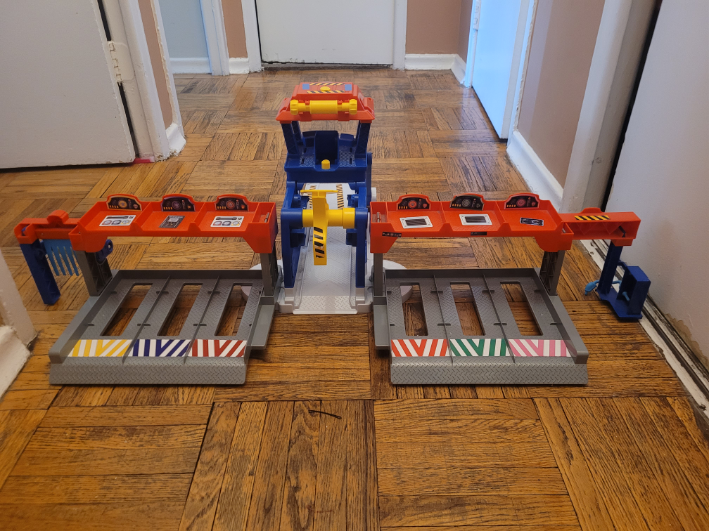 Paw Patrol 4 Level Parking Garage - photo 5