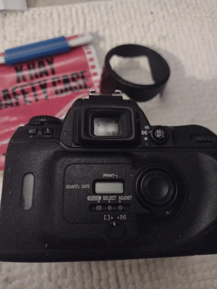 "🧡" Nikon F80D Film Camera with Tamron lens and x-ray case image indicator(3)