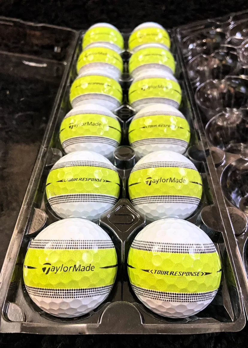 12 Taylormade Tour Response Stripe Golf Balls thumbnail