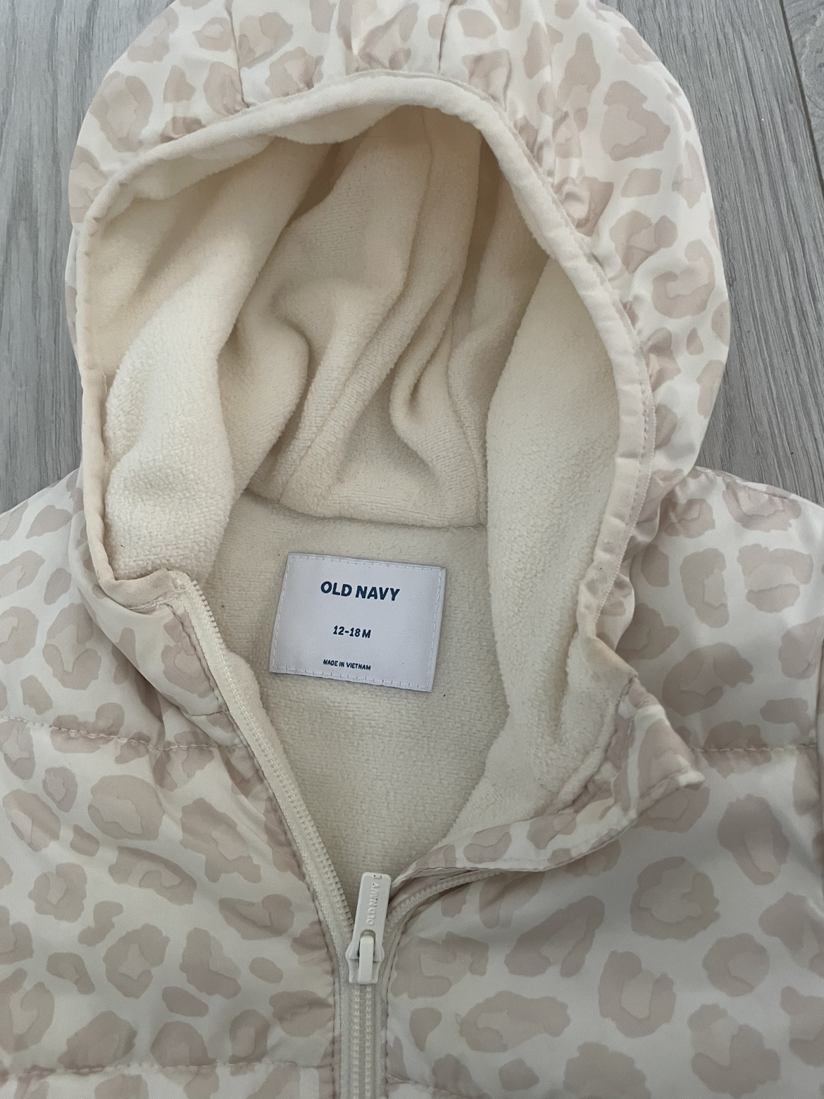 Old Navy Leopard Print Snowsuit for Baby - photo 3