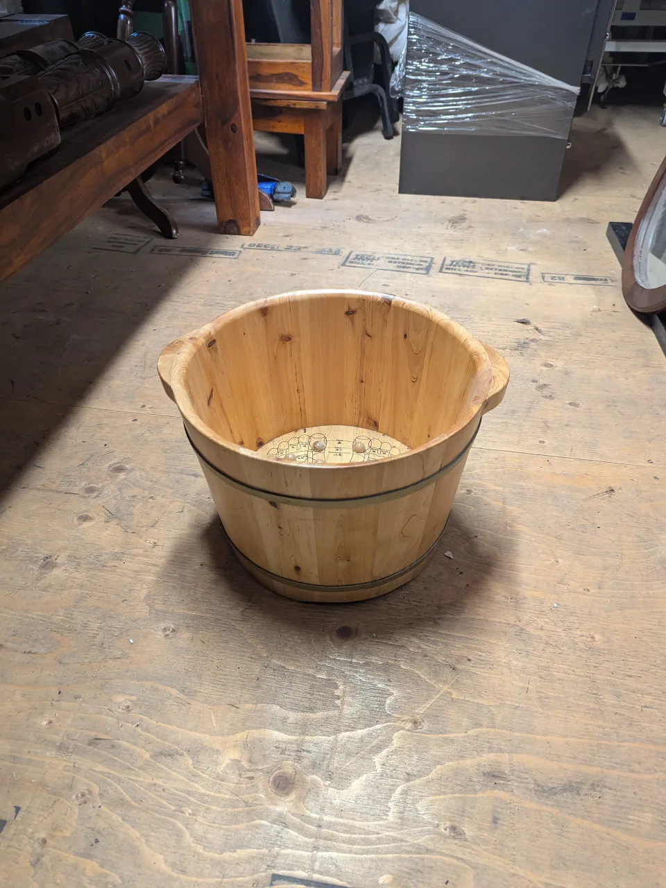 Wooden Foot Bath Bucket image indicator(2)