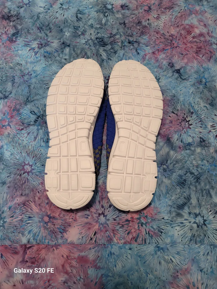 #Frees Öwlkay Slip On Shoes image indicator(2)