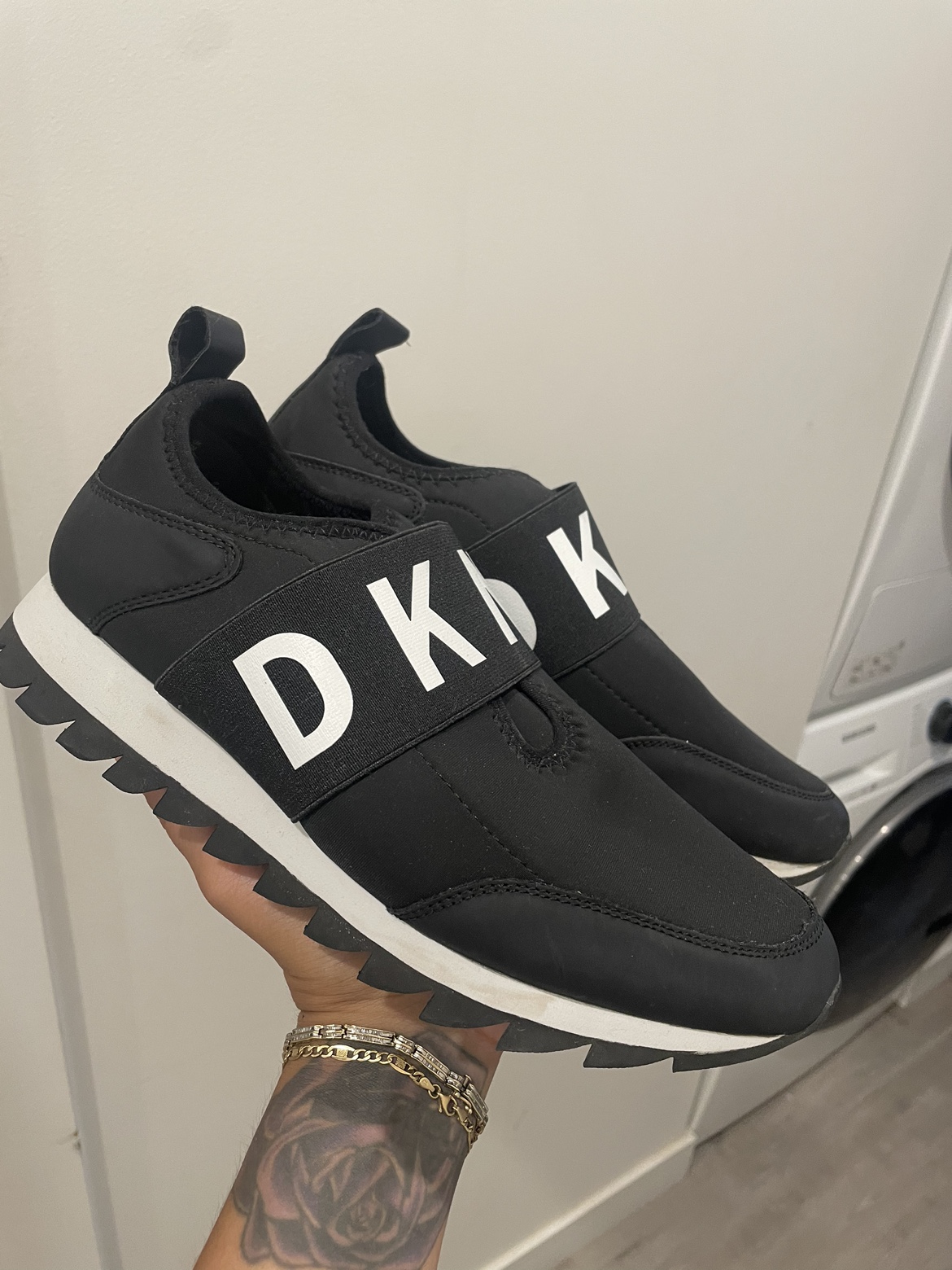 DKNY Black Sneakers (brand new) - photo 2