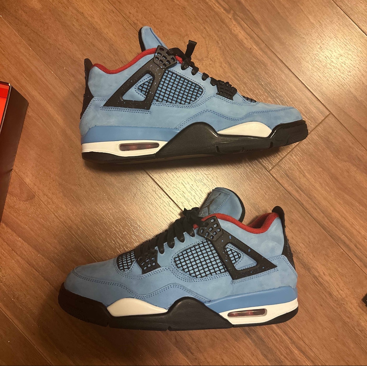 Jordan 4 x Travis Scott "Cactus Jack"